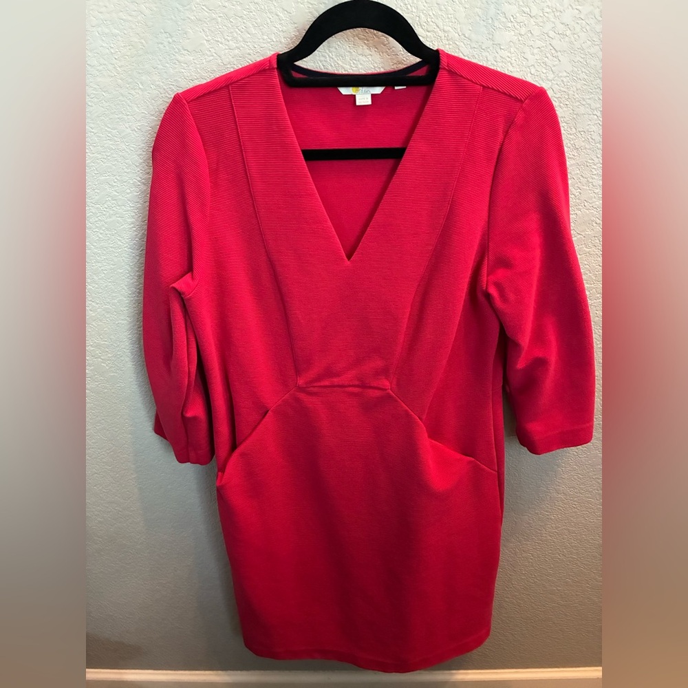 Boden
12 US Regular
Bronte Ottoman Red V-Neck Dress
3/4-sleeve w/pockets